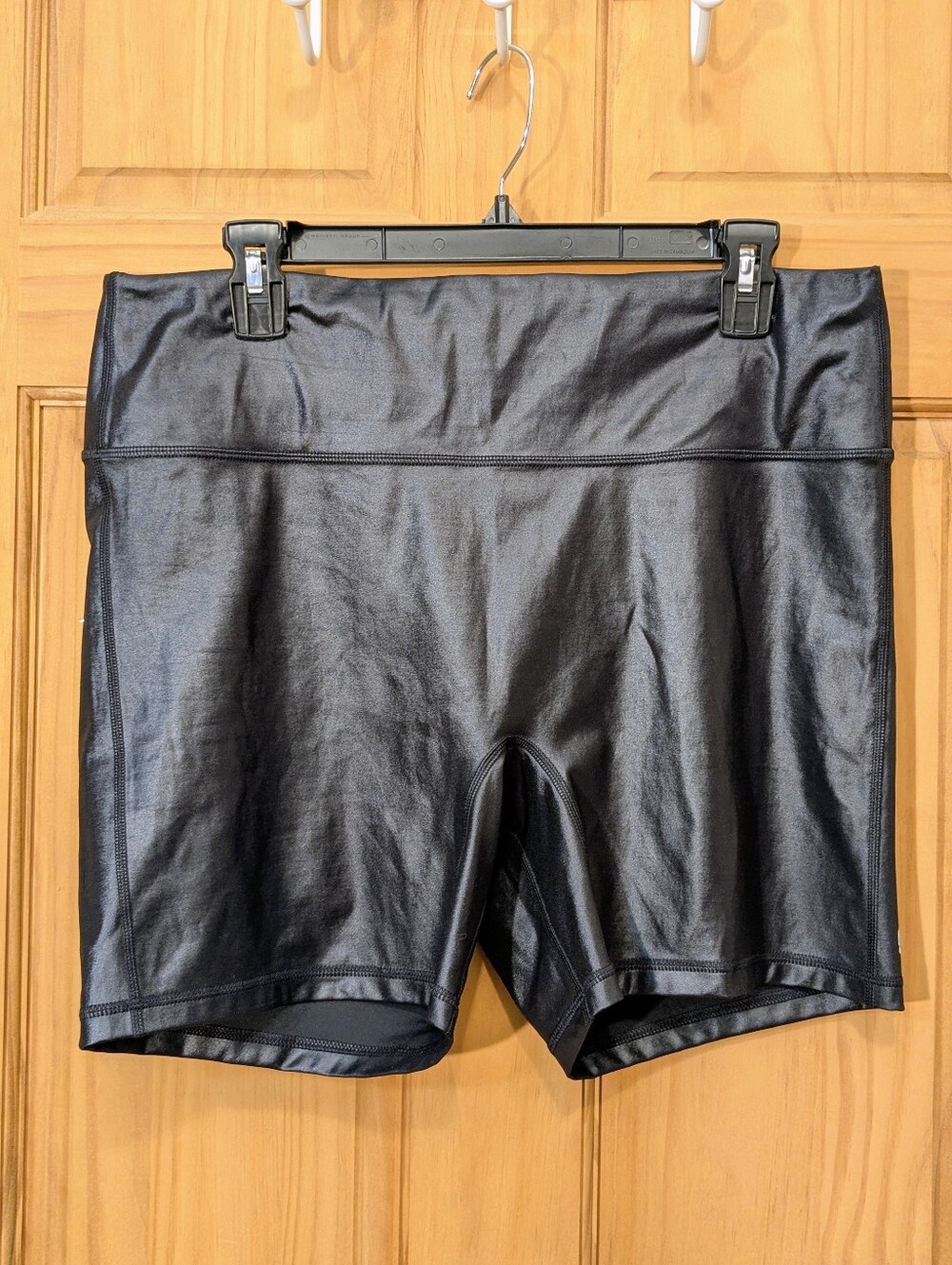 Fabletics Anywhere Motion365+ Shine High-Waist Black Short 6" XXL/1X NWT